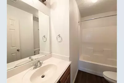 1421 Jacksons Run, Greenville, TX 75402 - Photo 16