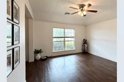 1421 Jacksons Run, Greenville, TX 75402 - Photo 2