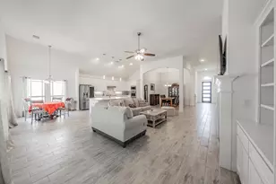 3205 Florence Dr, Corinth, TX 76210 - Photo 10