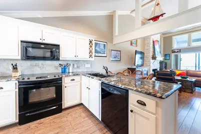 300 Rush Creek Drive #B2, Heath, TX 75032 - Photo 10