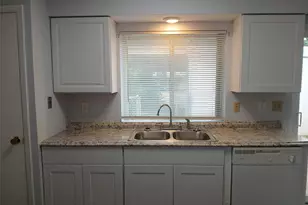 12109 Bishop Dr, Balch Springs, TX 75180 - Photo 18