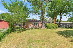 2816 Rosebud Ln, Richland Hills, TX 76118 - Photo 26
