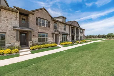 1916 Watermark Mews, Rowlett, TX 75088 - Photo 2