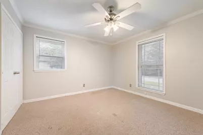 809 Buffalo Drive, Arlington, TX 76013 - Photo 12