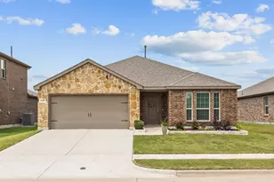 4109 Spur Trail Dr, Denton, TX 76208 - Photo 2