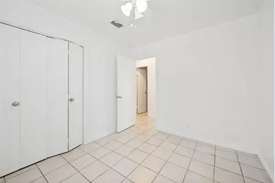 903 Woodbrook Street, Arlington, TX 76011 - Photo 18