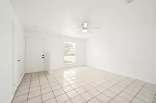 903 Woodbrook St, Arlington, TX 76011 - Photo 16