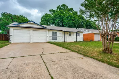 903 Woodbrook Street, Arlington, TX 76011 - Photo 1