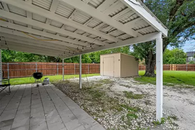 1724 S 18th Street, Waco, TX 76706 - Photo 4