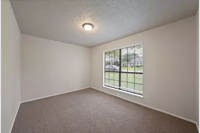 925 Creekview Drive, Mesquite, TX 75181 - Photo 8