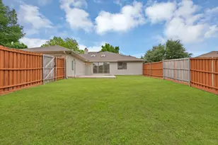 925 Creekview Dr, Mesquite, TX 75181 - Photo 24