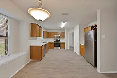 925 Creekview Drive, Mesquite, TX 75181 - Photo 10