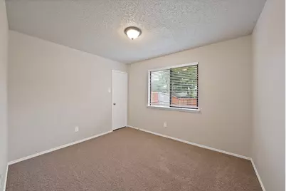 925 Creekview Drive, Mesquite, TX 75181 - Photo 14