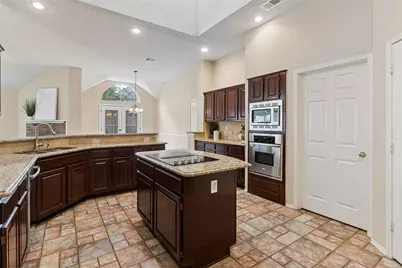 2104 Gent Drive, Plano, TX 75025 - Photo 6