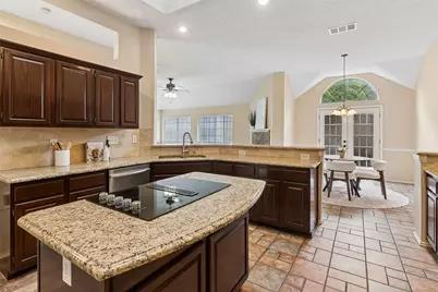 2104 Gent Drive, Plano, TX 75025 - Photo 6