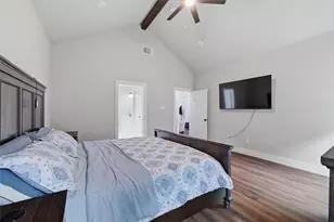 203 Pioneer Dr, Keene, TX 76059 - Photo 24