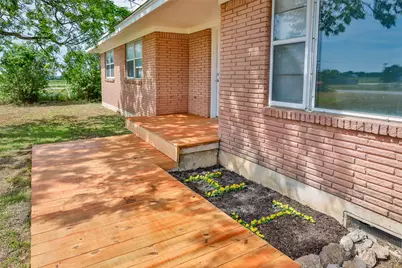 65 Kirby Street, Callisburg, TX 76240 - Photo 6