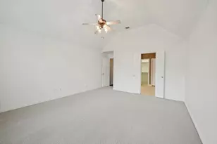 931 Park Forest Dr, Hurst, TX 76053 - Photo 14