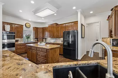 3113 Overlook Circle, Highland Village, TX 75077 - Photo 10
