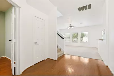 3231 Torio, Grand Prairie, TX 75054 - Photo 6