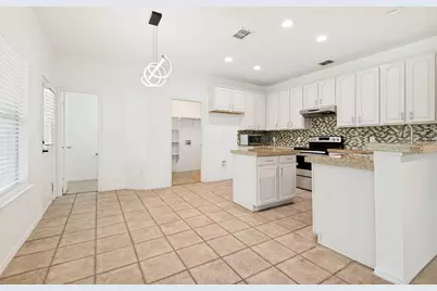 3231 Torio, Grand Prairie, TX 75054 - Photo 10