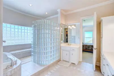 1132 Mallard Pointe Drive, Grand Prairie, TX 75104 - Photo 20
