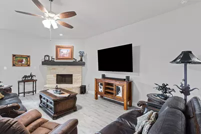 220 Shepards Street, Godley, TX 76044 - Photo 8