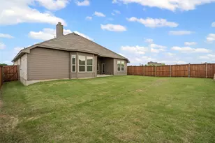 220 Shepards St, Godley, TX 76044 - Photo 28