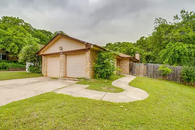 7809 Laver Court #7811, Fort Worth, TX 76112 - Photo 2