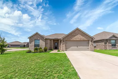 1056 Tumbleweed Trail, Crowley, TX 76036 - Photo 2