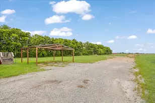 8791 Co Rd 1143, Celeste, TX 75423 - Photo 4