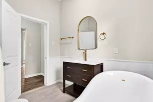 403 S Willomet Ave, Dallas, TX 75208 - Photo 10