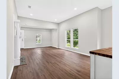 403 S Willomet Avenue, Dallas, TX 75208 - Photo 34