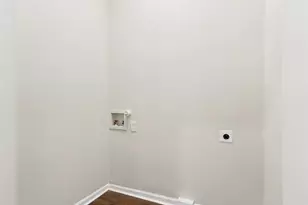 403 S Willomet Ave, Dallas, TX 75208 - Photo 26