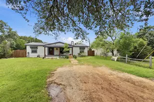 5120 San Marcos Ct, Granbury, TX 76048 - Photo 2