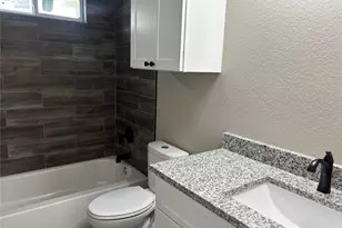 301 NW 23rd St, Mineral Wells, TX 76067 - Photo 8