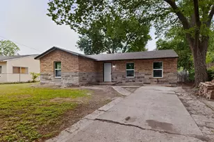 2518 Larry Dr, Dallas, TX 75228 - Photo 4