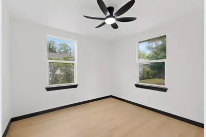 2518 Larry Drive, Dallas, TX 75228 - Photo 32