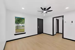 2518 Larry Dr, Dallas, TX 75228 - Photo 8
