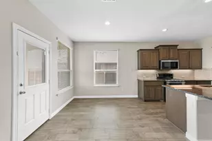 3318 Camden Creek Rd, Krum, TX 76249 - Photo 10
