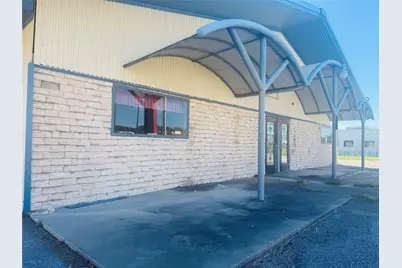 407 N Robinson Drive, Robinson, TX 76706 - Photo 2