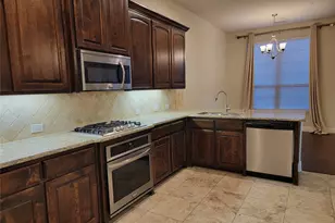 4667A Rhett Ln, Carrollton, TX 75010 - Photo 6