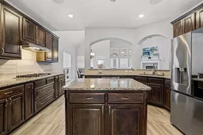 4610 Great Plains Way, Mansfield, TX 76063 - Photo 8