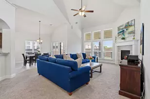 4610 Great Plains Way, Mansfield, TX 76063 - Photo 12