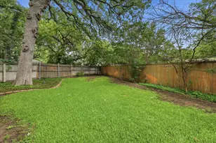 2604 Meadow Pl, Bedford, TX 76021 - Photo 30