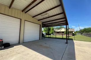 510 N Friou St, Alvarado, TX 76009 - Photo 26