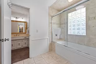 2300 Canyon Valley Trail, Plano, TX 75023 - Photo 22