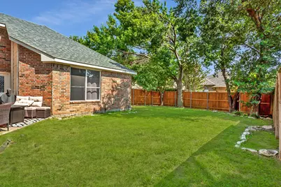 5916 Mossbrook Trail, Dallas, TX 75252 - Photo 36