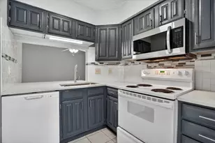 231 Shady Ln Dr, Fort Worth, TX 76112 - Photo 8