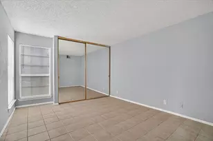 231 Shady Ln Dr, Fort Worth, TX 76112 - Photo 14